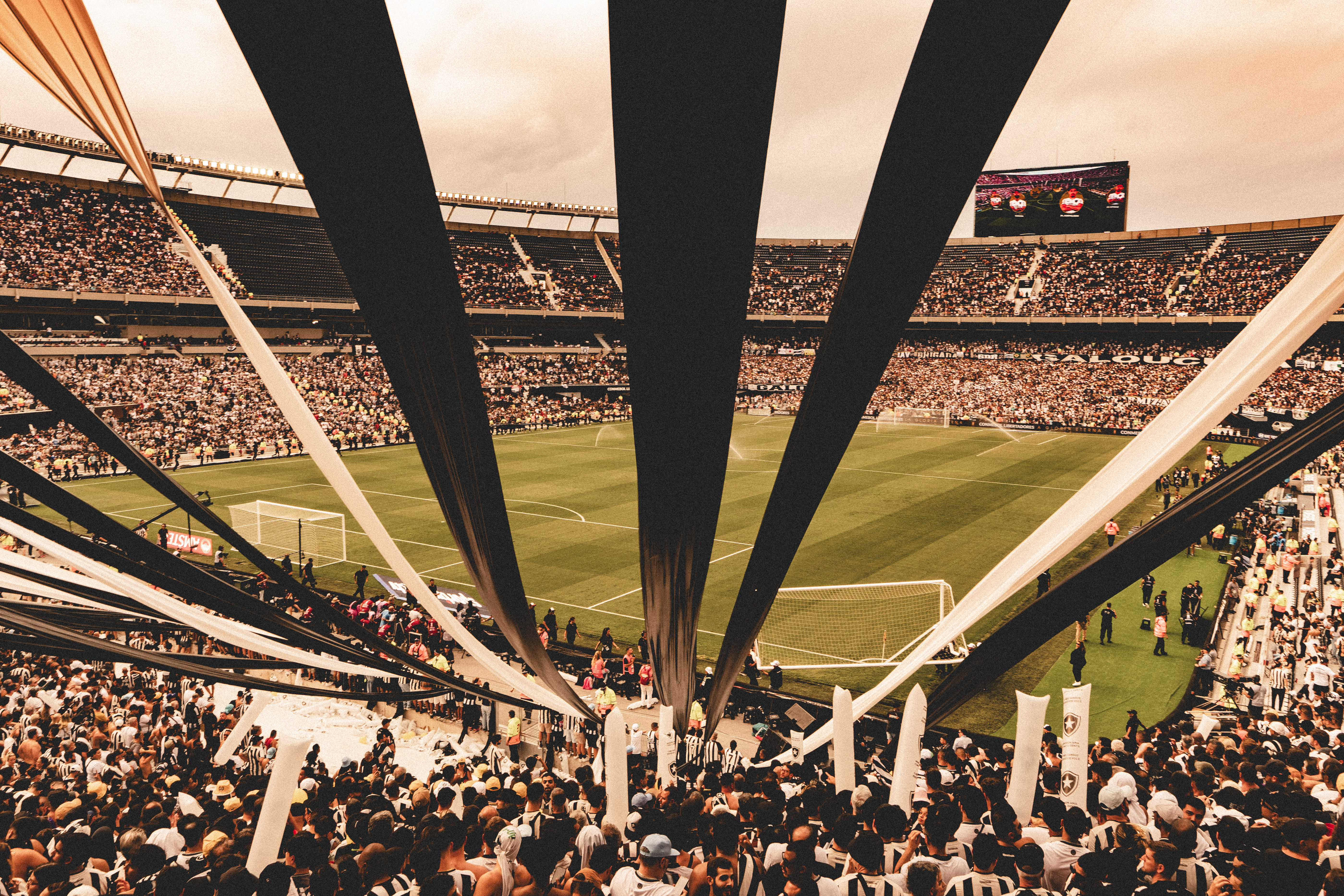 Cena do documentário Glorioso Eterno